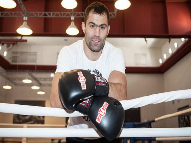 Олимпийский чемпион проведёт в Анадыре тренировку для юных боксёров