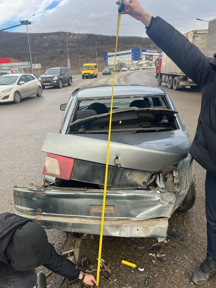 72-летний водитель сломал ребра в ДТП в Пятигорске