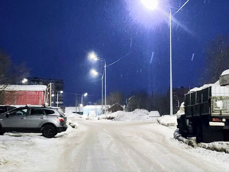 На улице Адмирала Чабаненко в Североморске наладили освещение