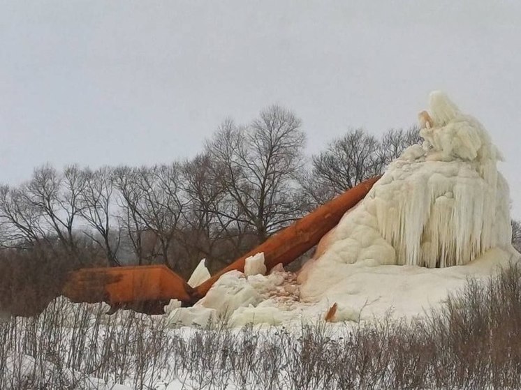 В Калужской области рухнула водонапорная башня