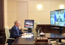 Президент России Владимир Путин на совещании с членами правительства напомнил, что с 1 февраля проиндексированы на 7,4% более 40 различных социальных выплат