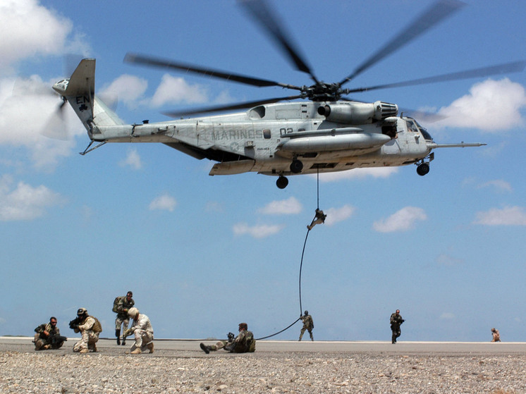 В США бесследно исчез вертолет с пятью военными