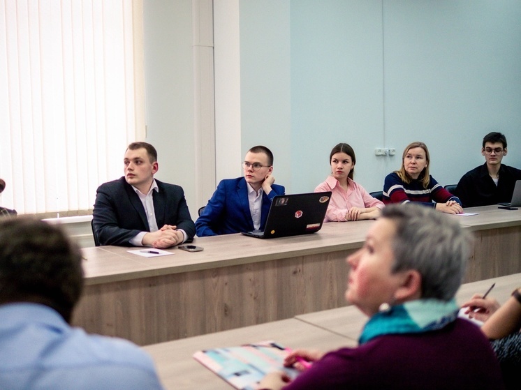 Неделя науки в СмолГУ стартовала с заседания Студенческого научного общества