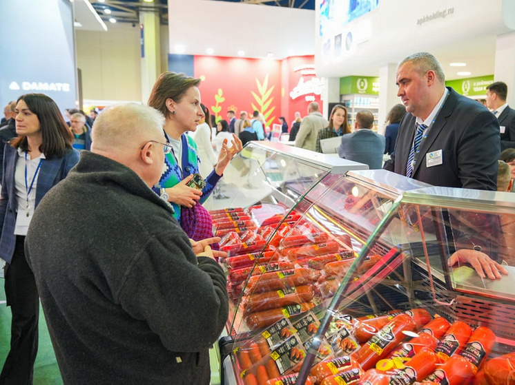 Курские производители привезли свою продукцию на выставку «Продэкспо-2024»