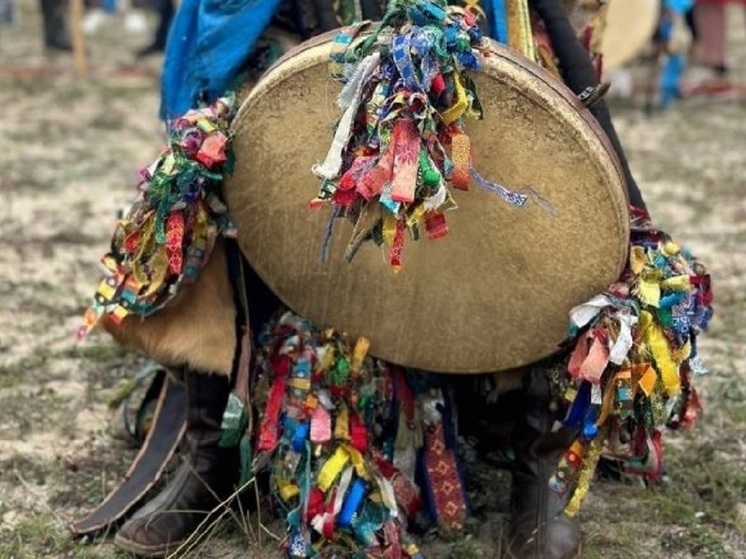 Жертвоприношение и уборка: шаман из Читы рассказал об особенностях Сагаалгана