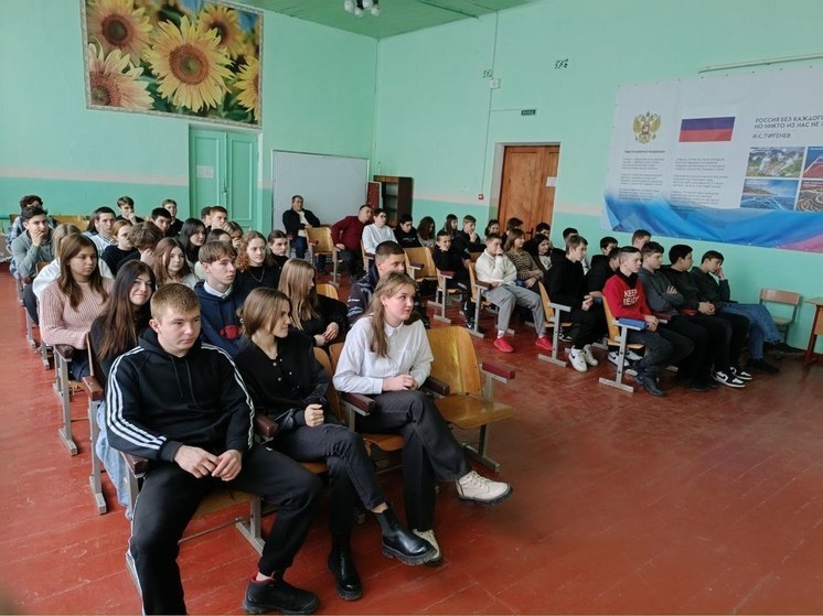 В одну из школ Скадовского района пришли сотрудники заповедника