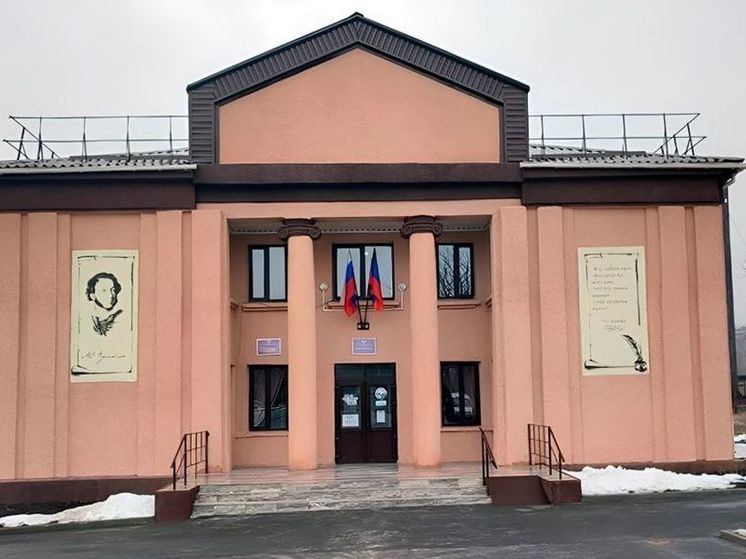 В Торезе отремонтировали здание дома культура впервые за полвека