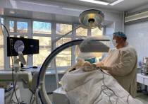 Решение об увеличении операционных дней в Краевой клинической больнице имени профессора Сергеева было принято для того, чтобы как можно больше пациентов получили плановую хирургическую помощь и меньше ждали в очереди