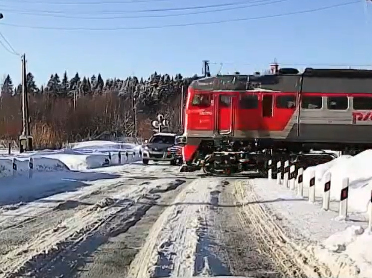 Водитель внедорожника в Сортавале остановился в шаге от смертельного ДТП