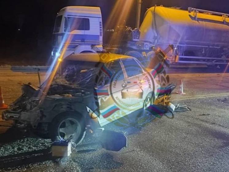 В Новокубанском районе пьяный водитель «ВАЗа» протаранил фуру