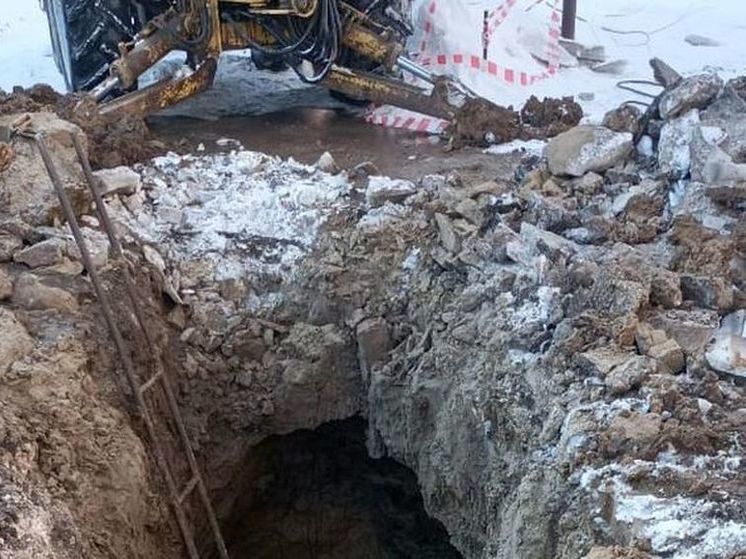 На улице Высоковольтной в Рязани устранили аварию на водопроводе