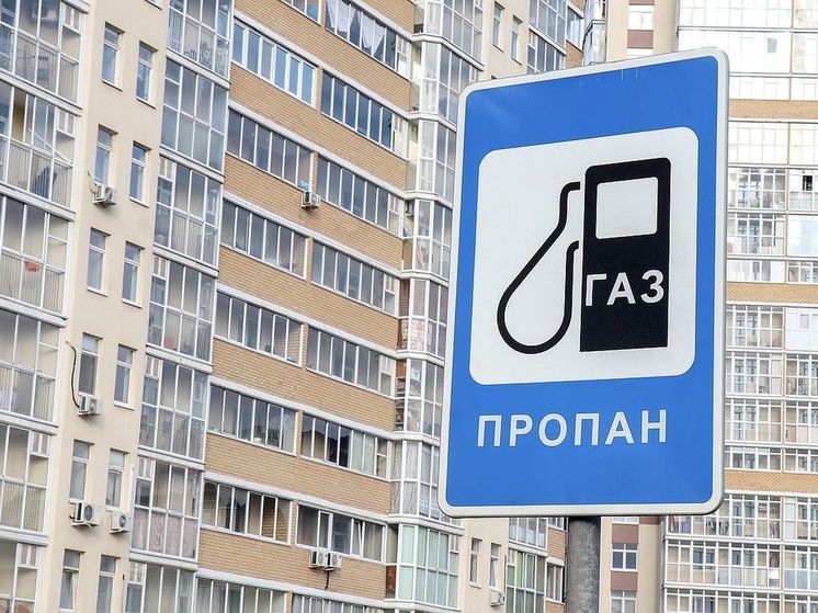 Подпольную сесть автозаправок накрыли в Ростовской области
