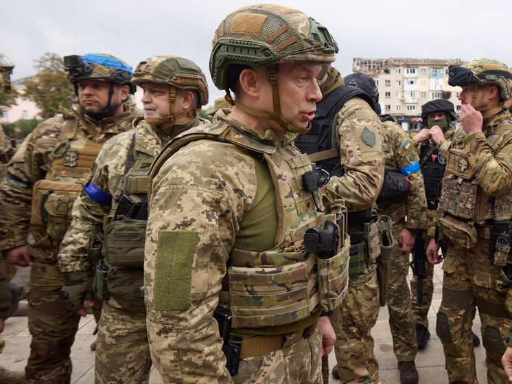 Любит выезжать в поля, но в сухопутных войсках царит бардак