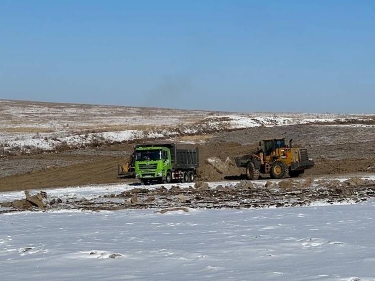 Крупнейшую нелегальную свалку в Нерчинске рекультивируют к осени