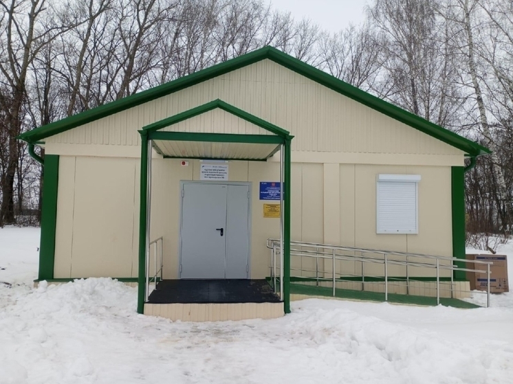 В Орловской области построили новый ФАП в деревне Юшино