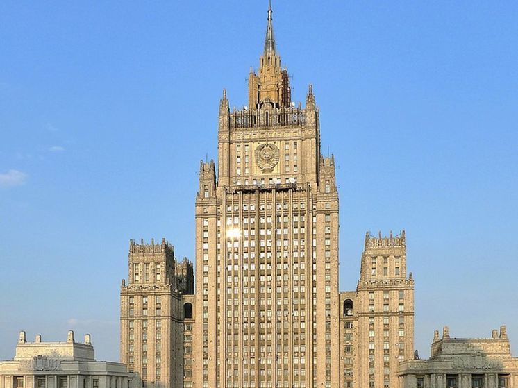 МИД РФ поблагодарил ОАЭ за помощь в возвращении российских пленных