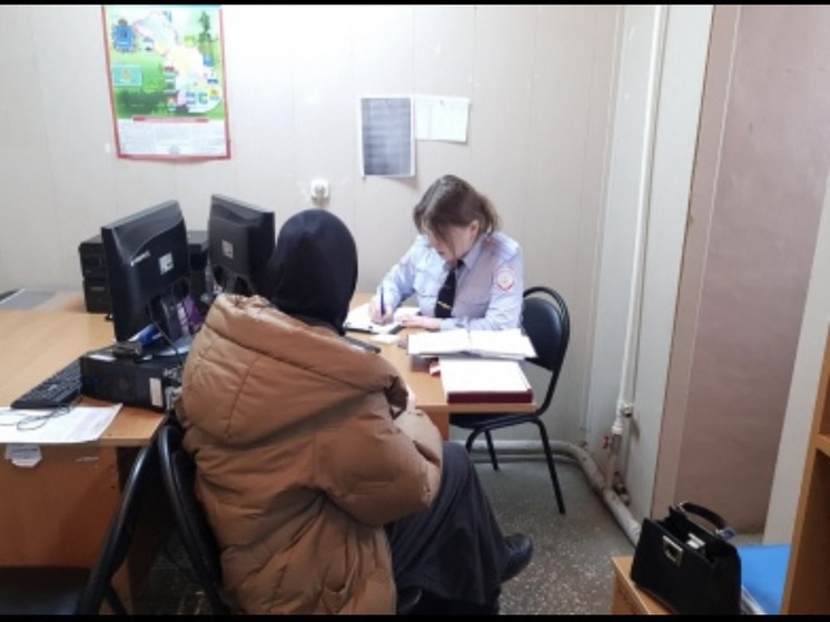 Астраханка и сотрудники полиции помогли вернуть ребёнка домой