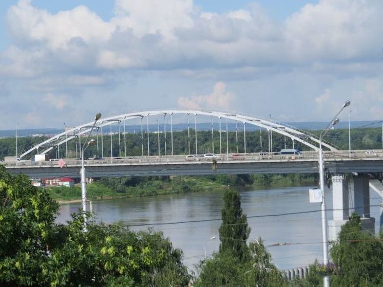 В Уфе за счет бюджетных кредитов ремонтируют мост через Белую и строят развязку
