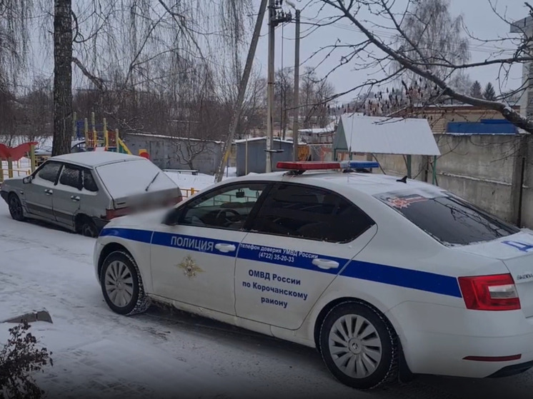Белгородские автоинспекторы наказали водителя на трехколесной машине