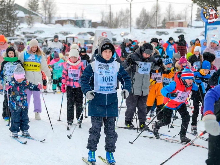 Более 400 жителей Ноябрьска приняли участие в «Лыжне России - 2024»