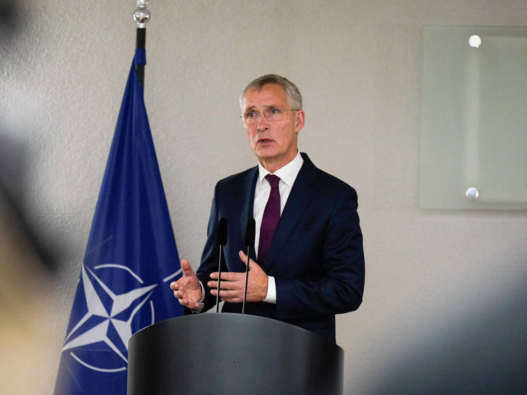 Генсек НАТО Столтенберг призвал альянс готовится к многолетней конфронтации с Россией