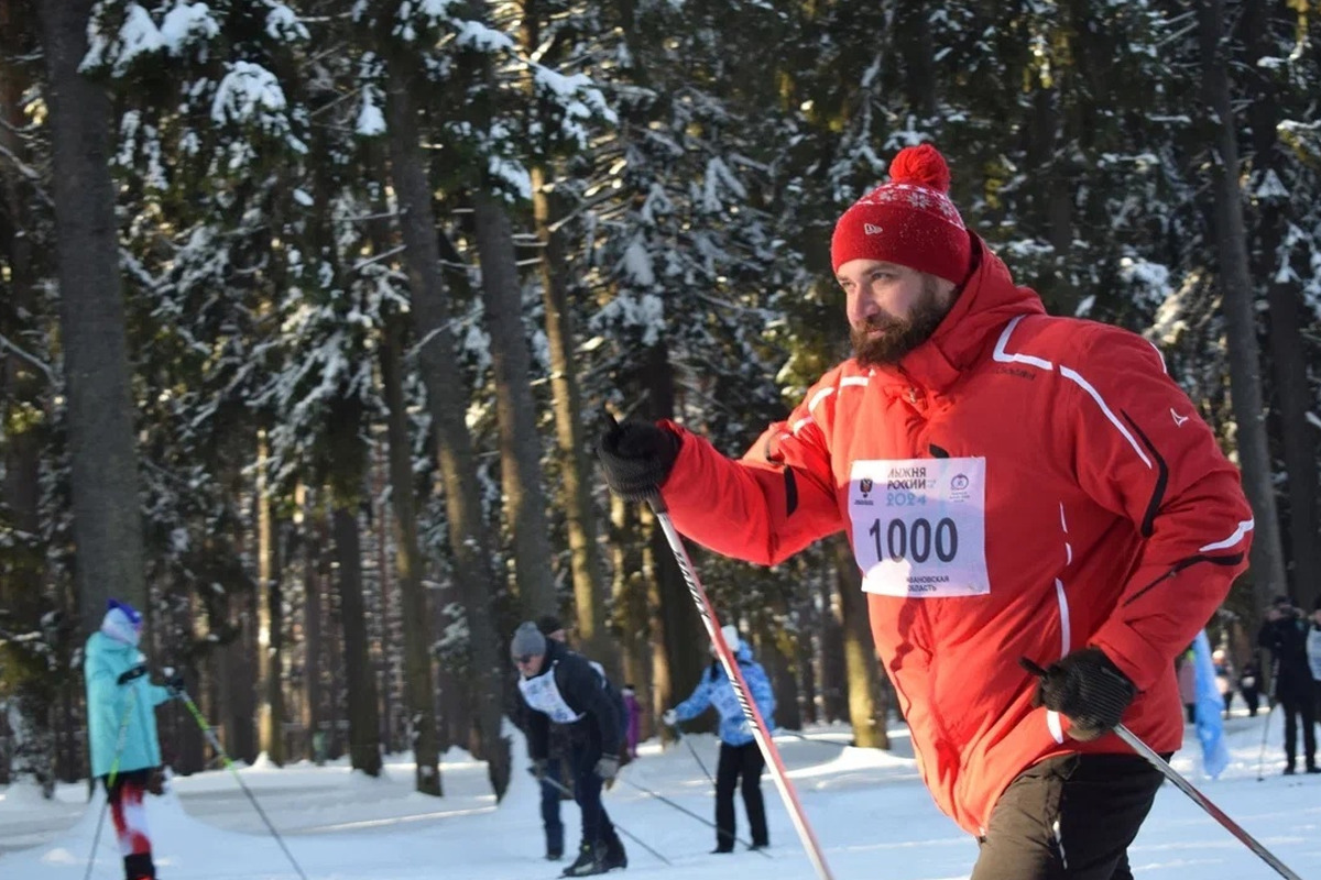 The head of Ivanov, Vladimir Sharypov, took part in the ski race “Ski Track of Russia”
