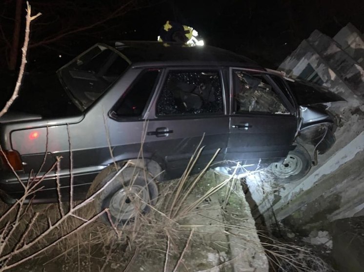 На Ставрополье четверо детей и 18-летняя водитель серьезно пострадали в ДТП