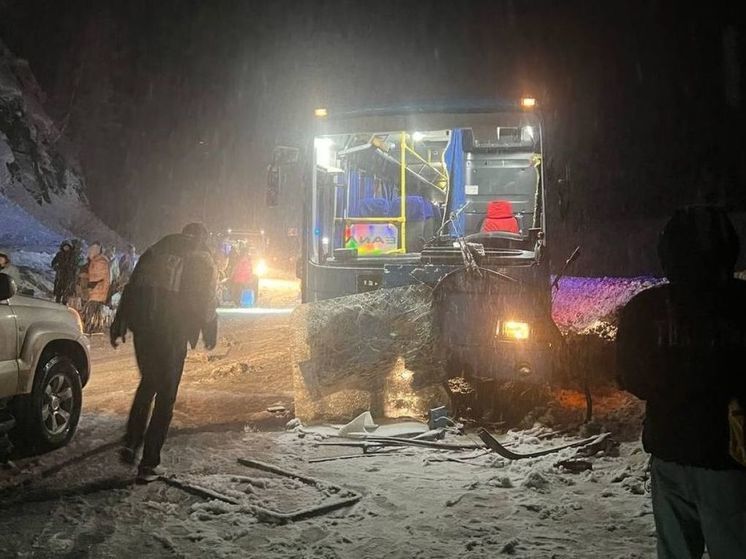 Прокуратура в Кузбассе начала проверку после ДТП с участием двух автобусов