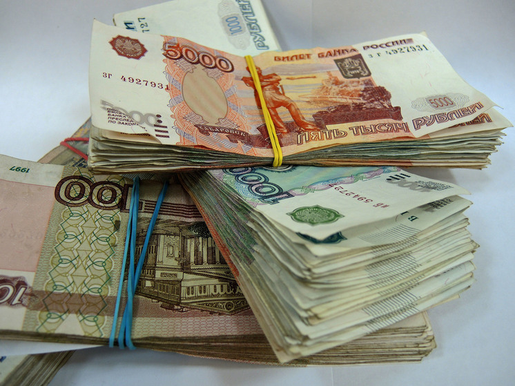 Возлюбленная бойца СВО потратила все его деньги на покупку машины