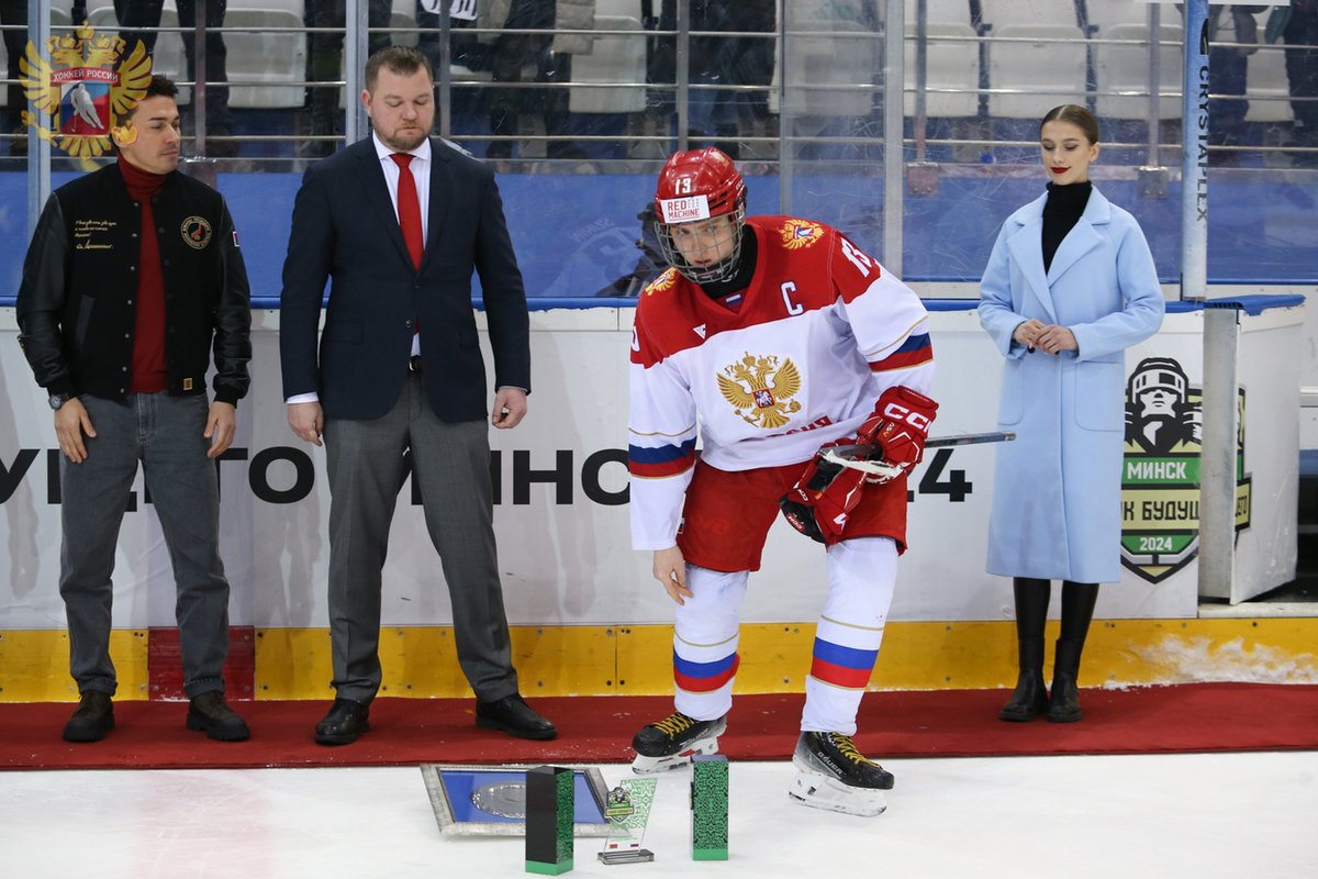 Юниорская сборная России обидно уступила Белоруссии в овертайме – такой хоккей нам не нужен?