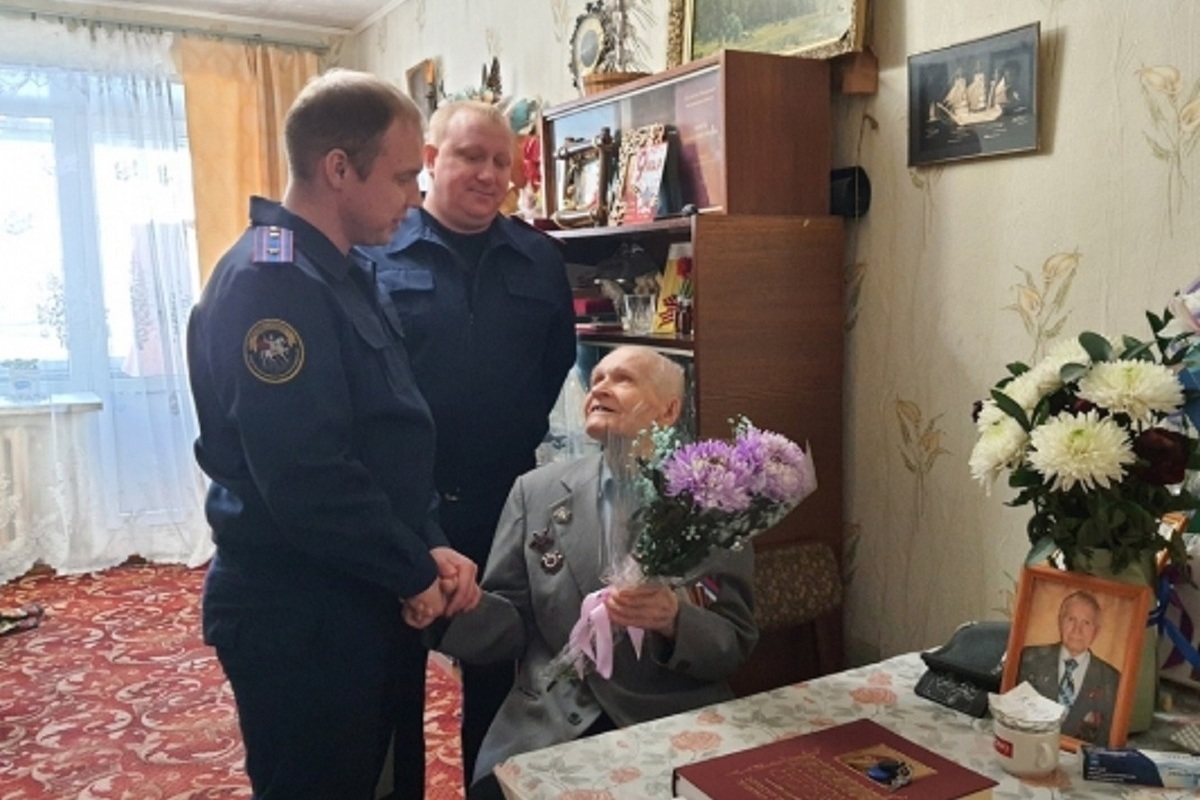 Костромской долгожитель отметил 102-й день рождения