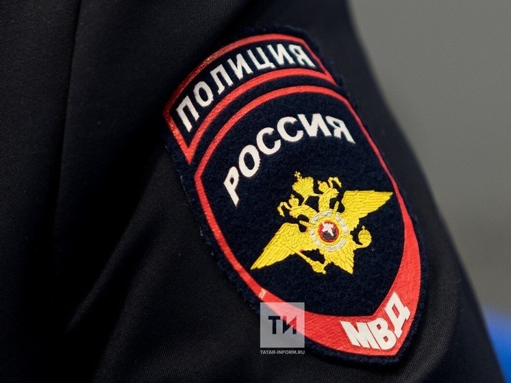Полиция Казани задержала сотрудника кафе, показавшего гениталии в игровой