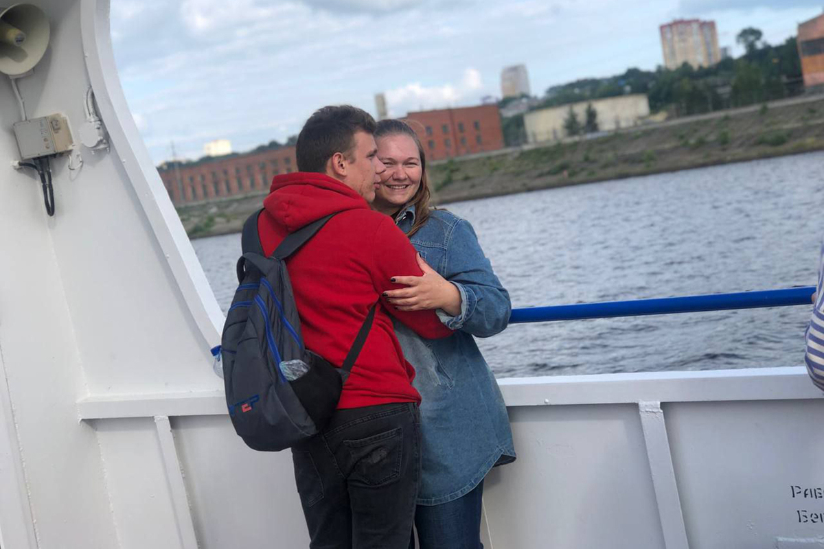 отец вызовет. входящий звонок от папы моя мечта. звонок папе. входящий звонок папа. отец работает в фсб мем.