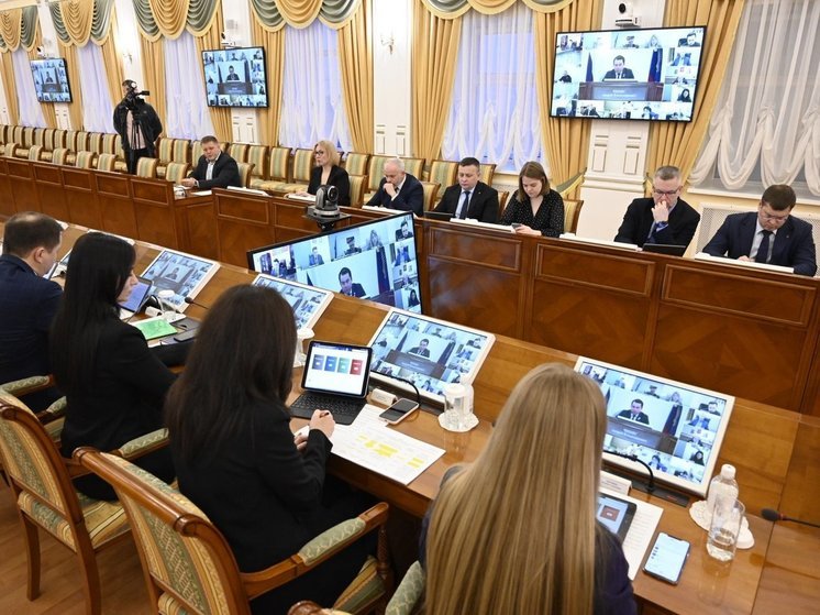 Мурманские власти обсудили реализацию проектов в Кировске
