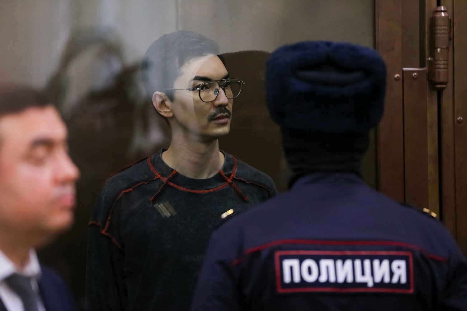 ариану романовскому кузьмину