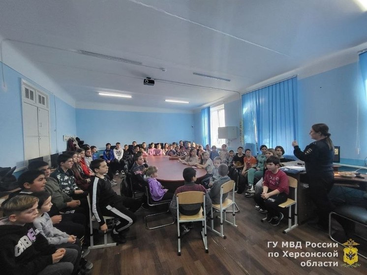 В Юбилейновской школе правоохранители провели встречу с детьми