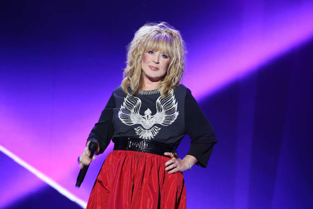 In an old song Pugacheva found a prediction of her emigration from Russia