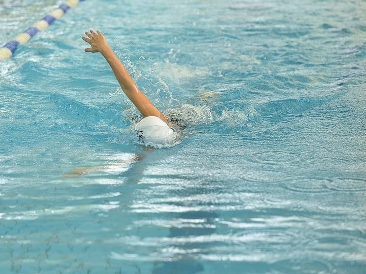 В Мариуполе планируют восстановить спорткомплекс “Нептун”