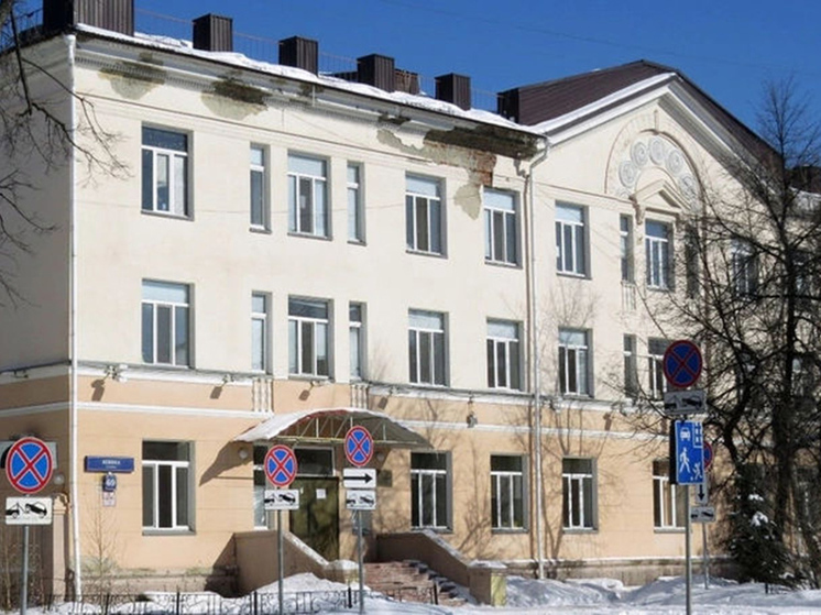 В Тюмени выставлено на аукцион здание бывшей детской больницы