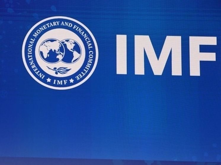 МВФ: экономика РФ твердо находится "на территории позитивного роста"