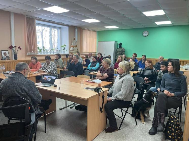 Ведущие российские кинологи провели в Нижнем Новгороде тематические семинары