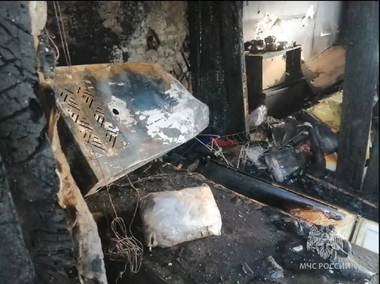 Женщина погибла на пожаре в Заларинском районе
