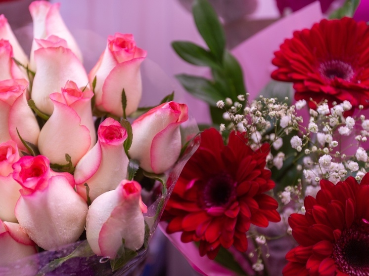 "Стебли должны быть мясистыми": томичам рассказали, какие цветы выбрать на День святого Валентина