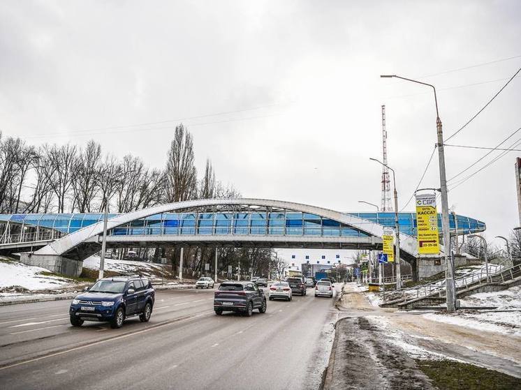 В Белгороде отремонтируют пешеходный мост к памятнику князю Владимиру