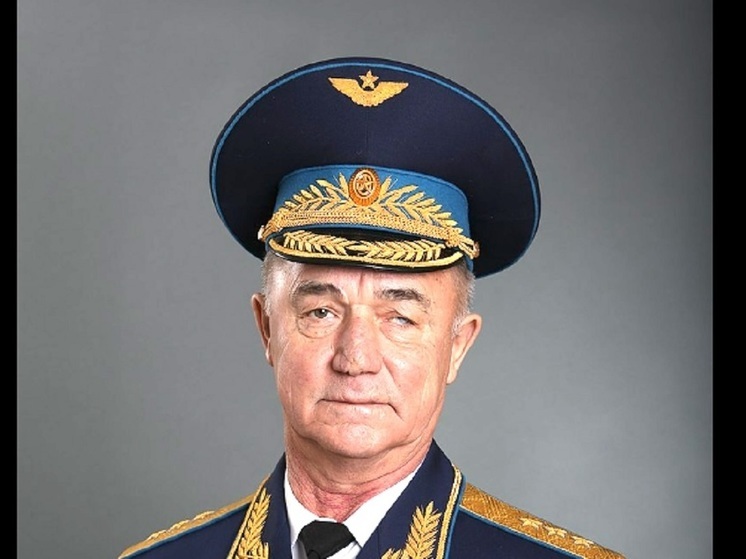 Умер командовавший 9-й ротой в Афганистане Герой СССР Валерий Востротин