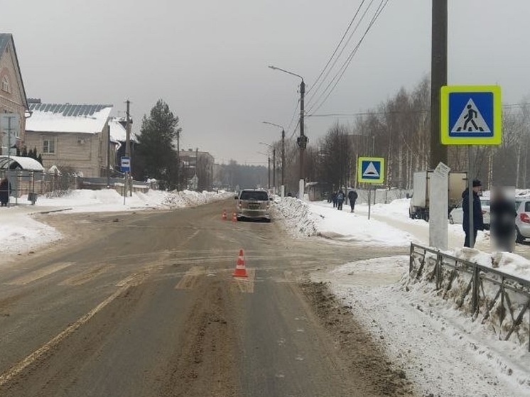 Водитель иномарки сбил на пешеходном переходе 8-летнего школьника