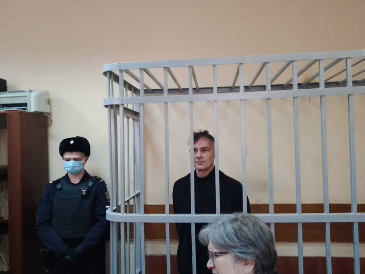 Он растлевал собственных детей