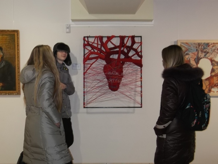 Юные художники из Волновахи станут участниками Межрегиональной выставки на Ямале
