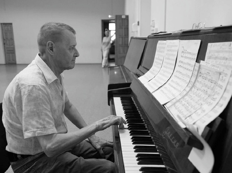 Скончался концертмейстер ЕГТИ Сергей Шушаров