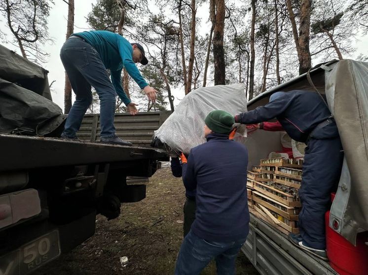 Сапёры в Кременной получили гуманитарную посылку из Орловской области